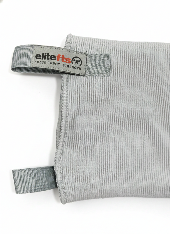 picutre of elitefts WarGrip Training Knee Sleeves up close of loops